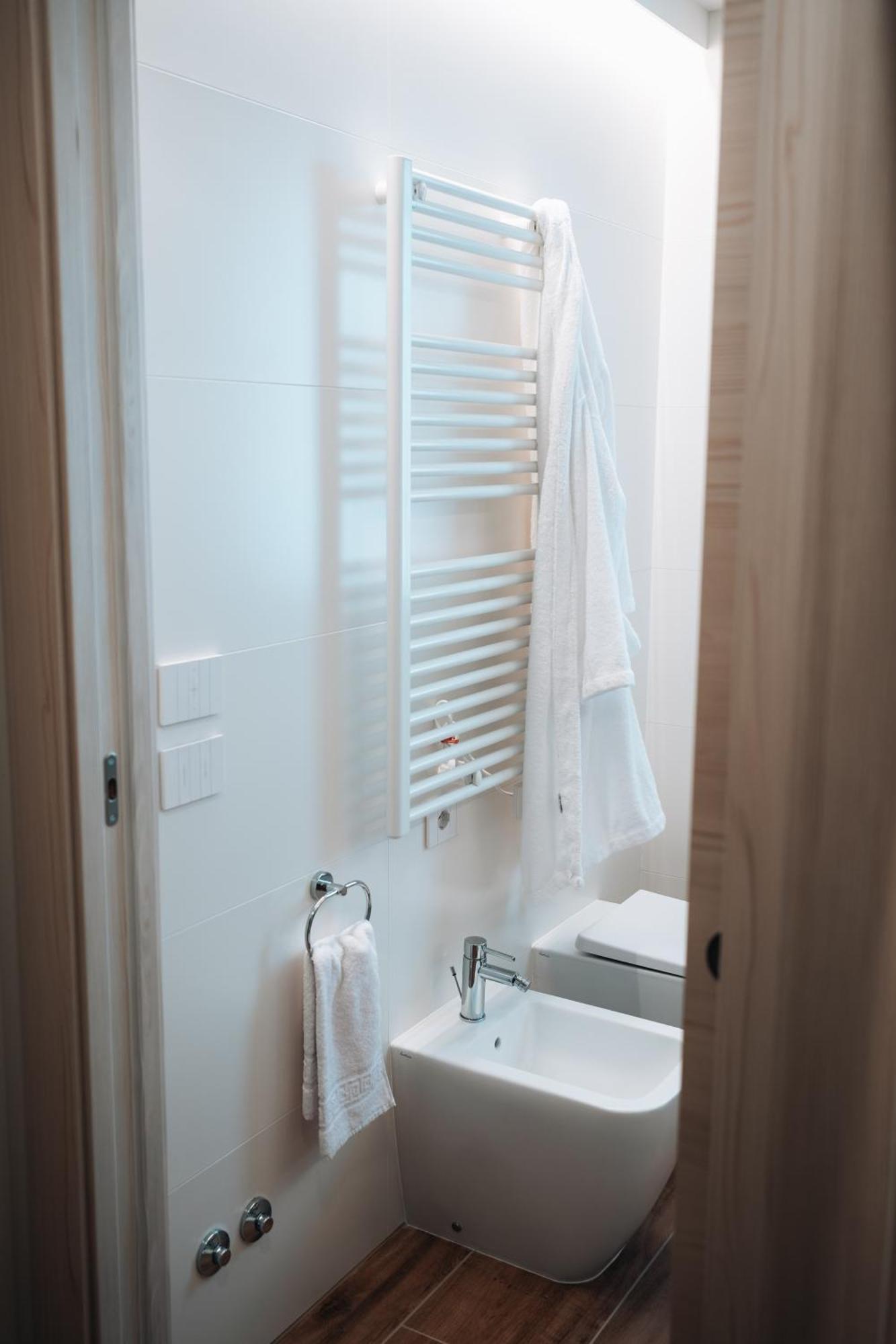 الشقق الفندقية كاوْرليفي  Sea Breeze المظهر الخارجي الصورة